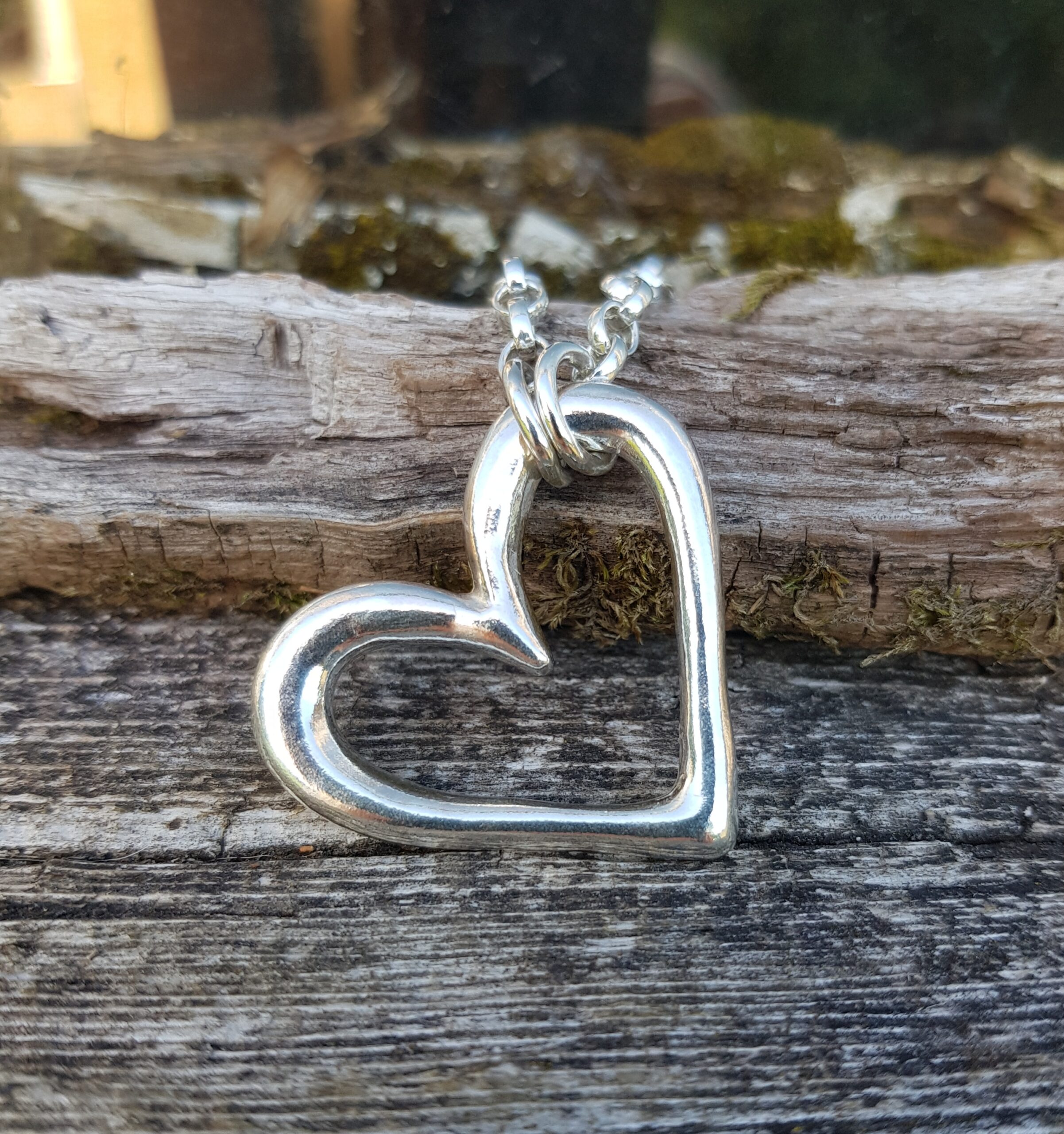 Chunky Open Heart Necklace Silverpickle